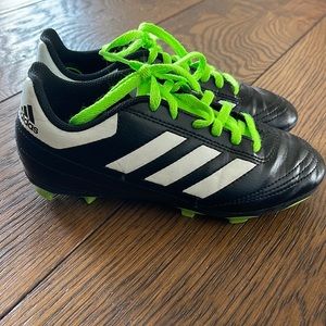 Boys soccer ⚽️ shoes